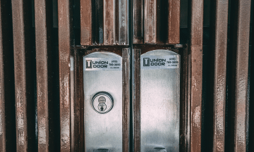 door_welding